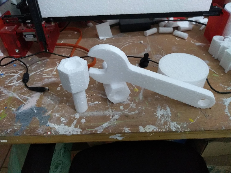 Máquina CNC Corte de Isopor e Espuma