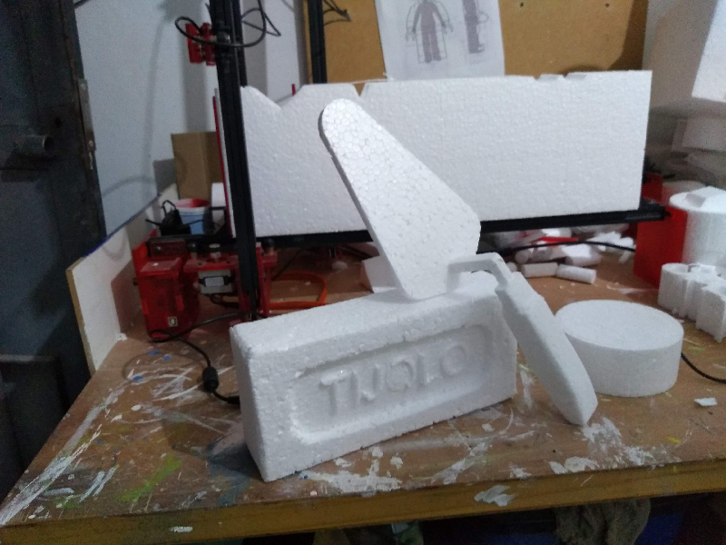 Maquina muito legal para cortar isopor e espuma CNC